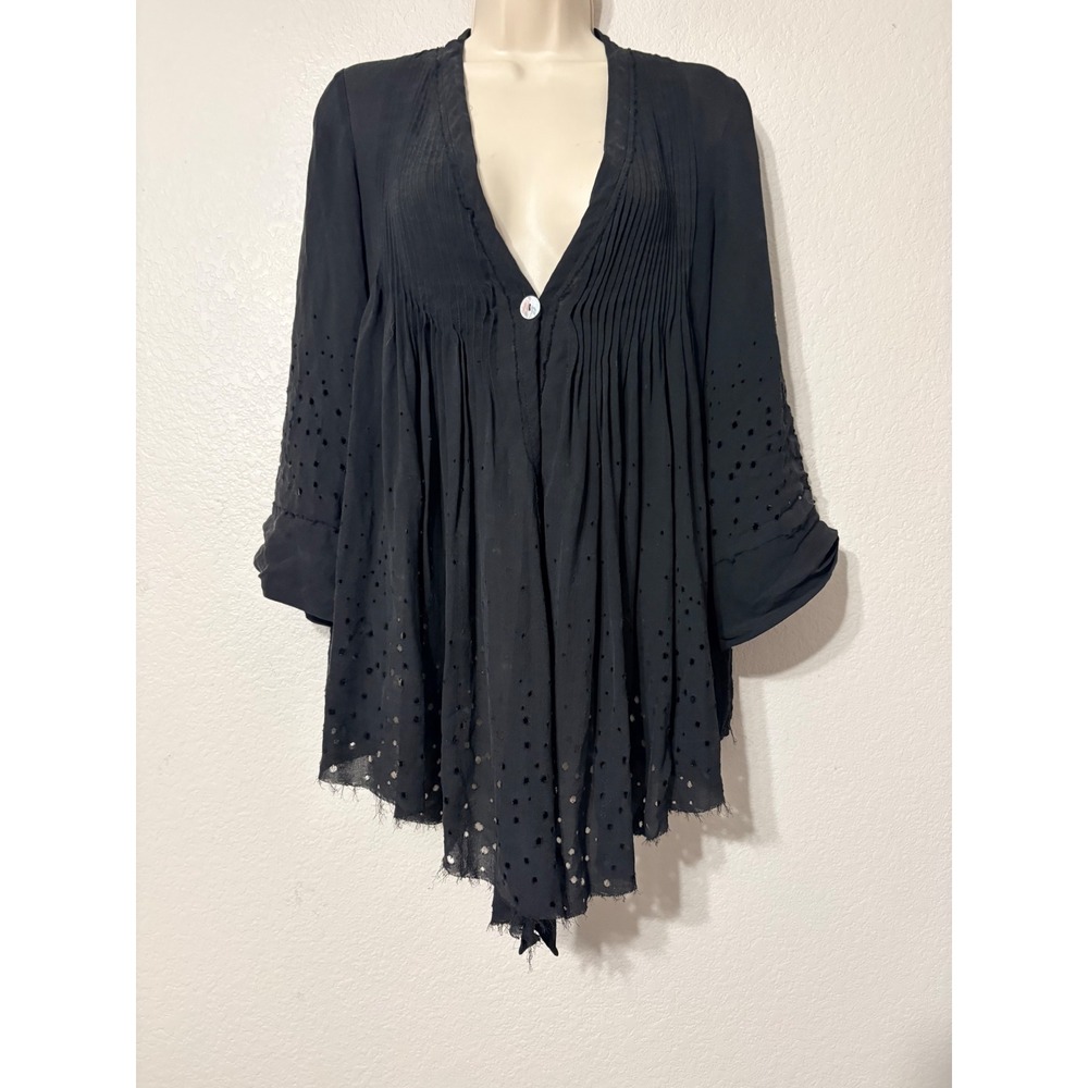 Elizabeth and James Black 100% Silk Laser Cut Pintuck Pleated Tunic Boho Top XS